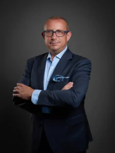 prof. dr hab. n. med. Łukasz Krakowczyk — Specjalista chirurgii ogólnej i chirurgii onkologicznej
