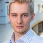 lek. Mikołaj Opiełka — lekarz w trakcie specjalizacji z neurologii