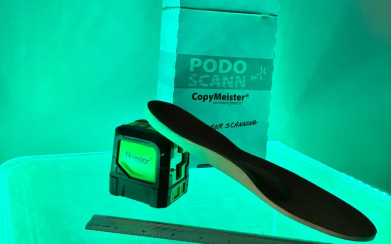 Wkładki ortopedyczne dla dorosłych — gotowa wkładka i laser na podoskopie, CRMed Gliwice